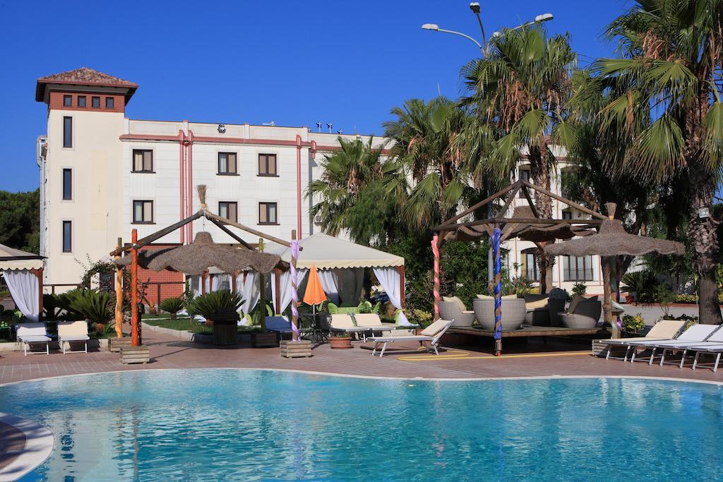 Venus Park Hotel Castel Volturno Kültér fotó